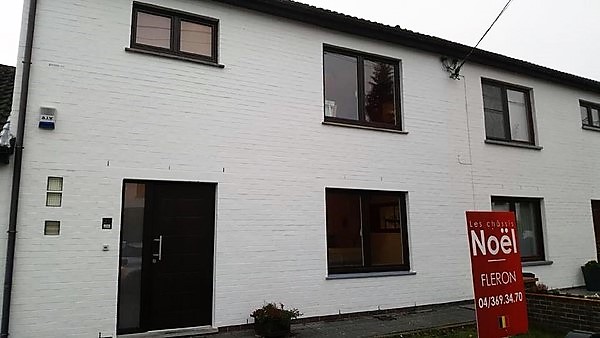 Installation de châssis en PVC à Fléron (Liège)